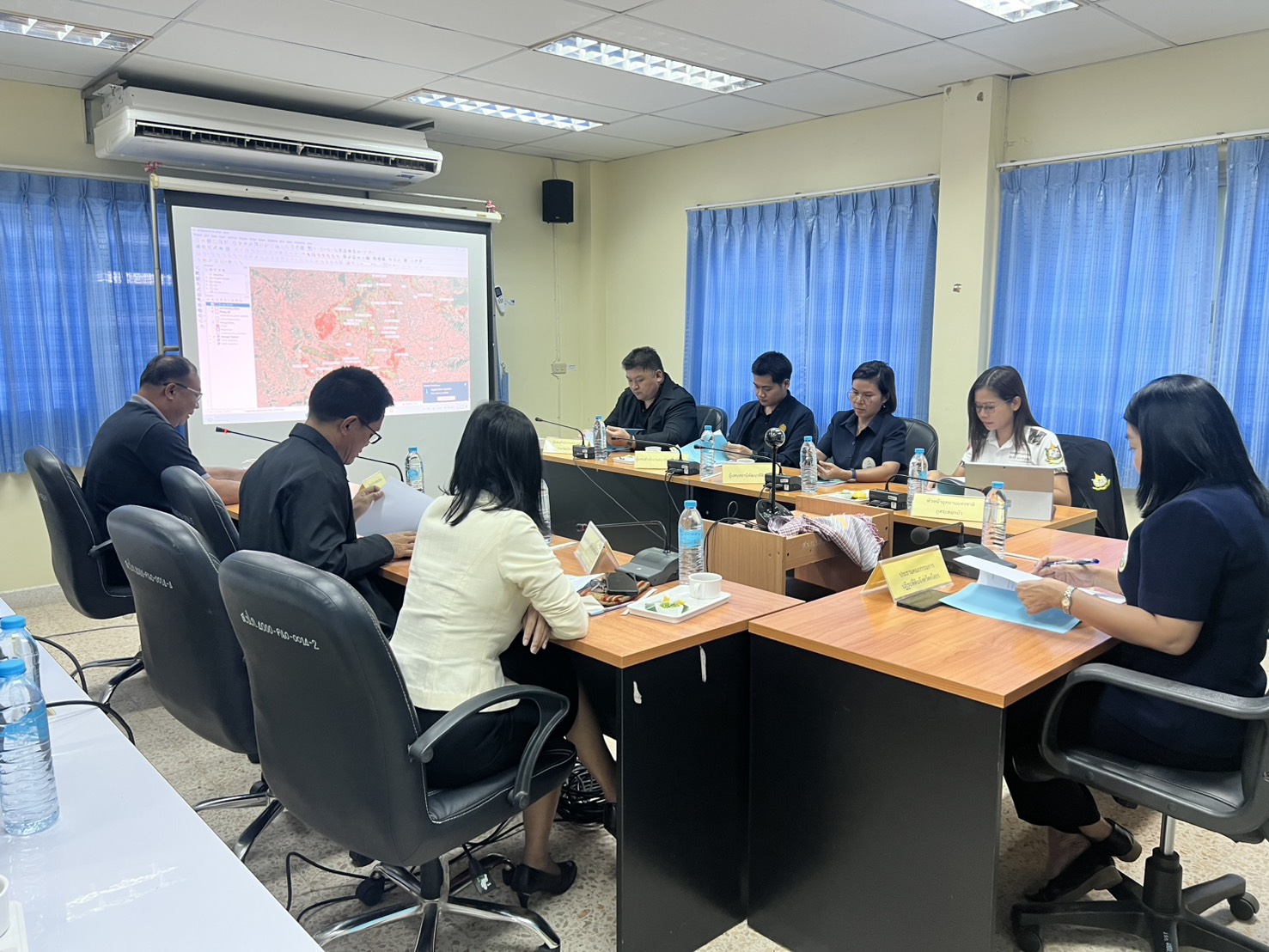 title - ส.ป.ก.ยโสธร เข้าประชุมคณะทำงานพิจารณาแนวเขตการจัดที่ดินให้แก่เกษตรกร กรณีเป็นที่ดินที่ไม่เคยจัดให้แก่บุคคลใดตามกฎหมายว่าด้วยการปฏิรูปที่ดินเพื่อเกษตรกรรม ครั้งที่ 1/2569 ณ ห้องประชุมสำนักงานการปฏิรูปที่ดินจังหวัดยโสธร